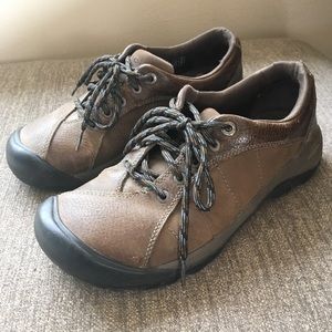 Keen Hiking Shoes - Dark Brown